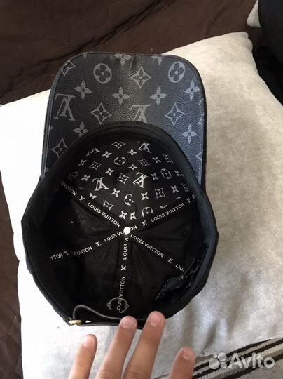 Luis vuitton кепка