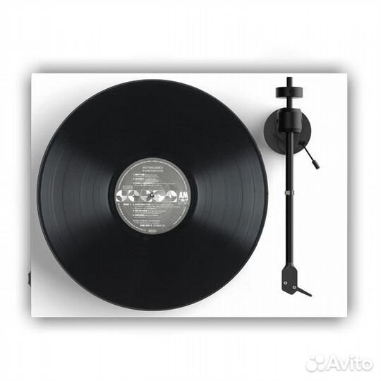 Pro-Ject E1 (OM5e) White