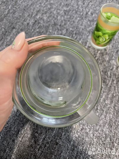 Графин и два стакана