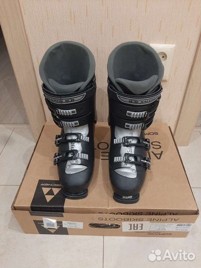Горные лыжи с ботинками