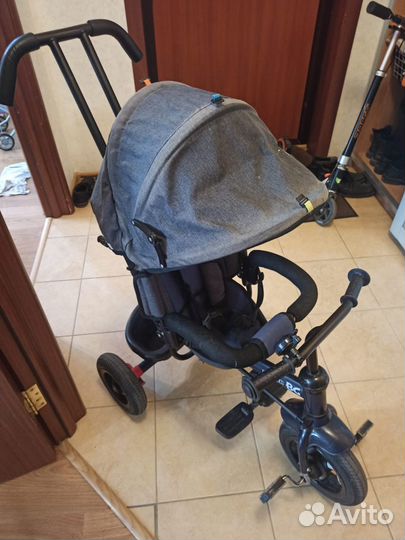 Детский трехколесный велосипед с ручкой