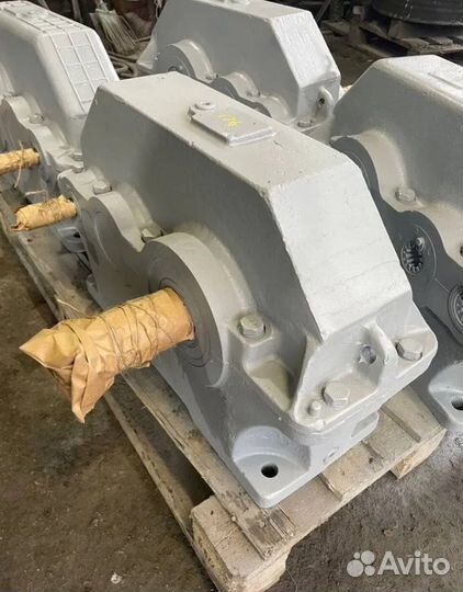 Редукторы / Тельферы / лот kfcpd 21285