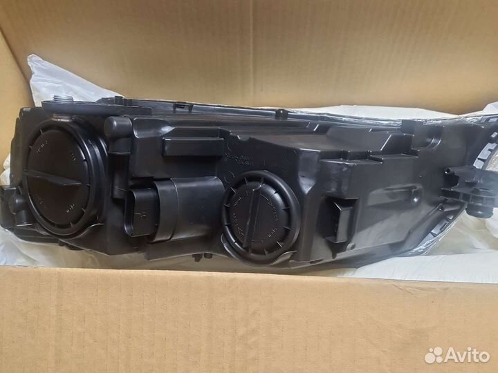 Фара левая на skoda octavia a7