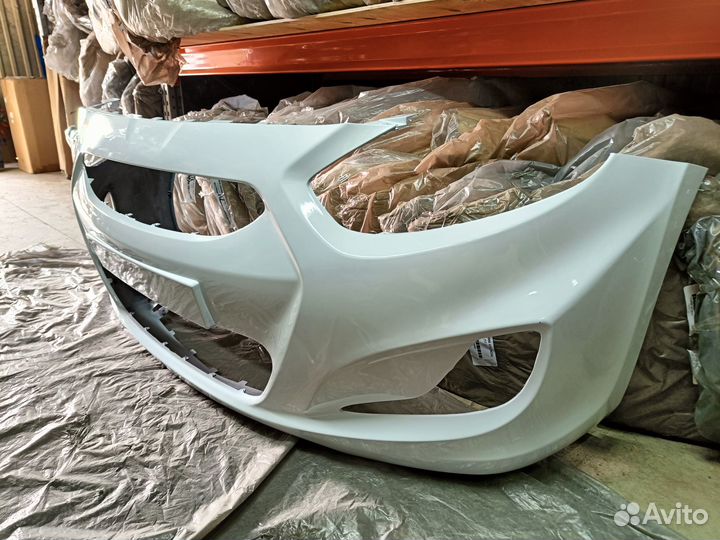 Бампер передний белый Hyundai Solaris