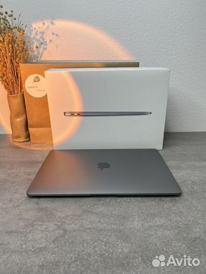 Macbook air 13 m1 8gb 256gb