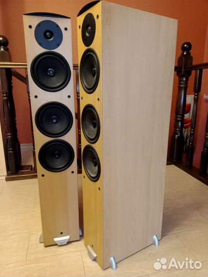 Jamo E 870 чистая Дания