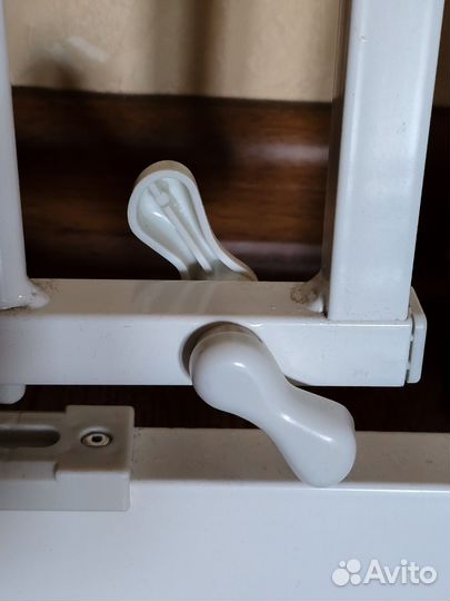 Ворота безопасности для проемов и лестниц