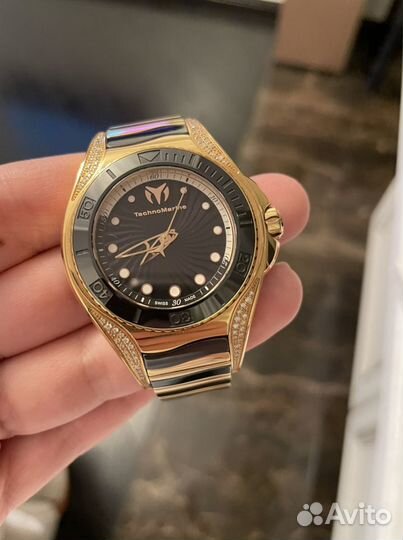 Женские наручные часы technomarine с бриллиантами
