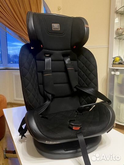 Детское автокресло от 0 до 36 кг поворотное