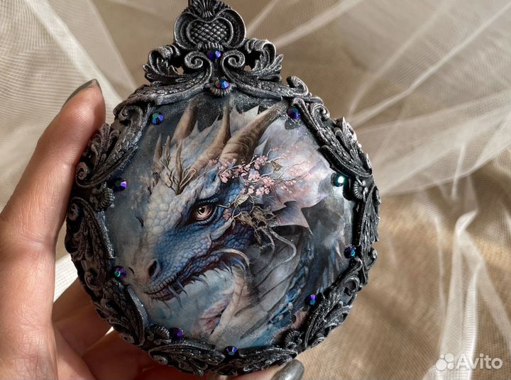 Елочный шар