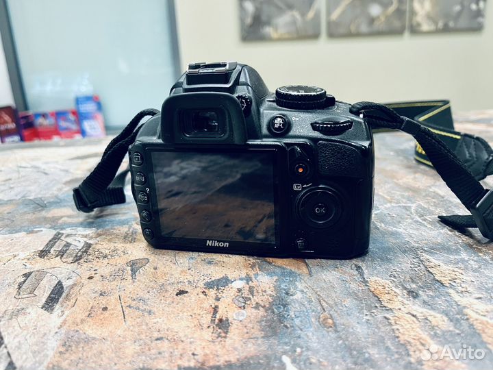 Зеркальный фотоаппарат Nikon D3100 Kit