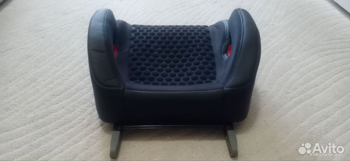 Бустер Kenga BH311i Isofix