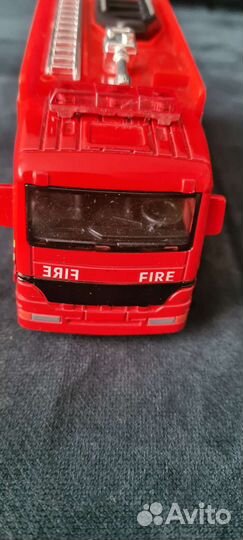 Игрушка пожарная машина