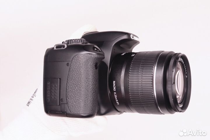 Фотоаппарат Canon 550d (пробег 9к) kit + сумка