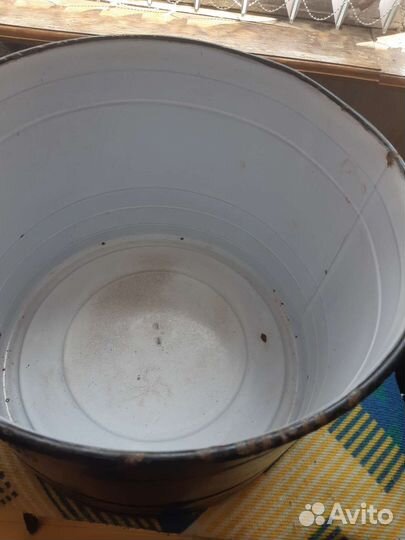 Кастрюля эмалированная 40 литров