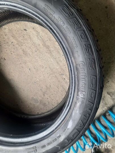 Continental CrossContact UHP E 255/50 R20