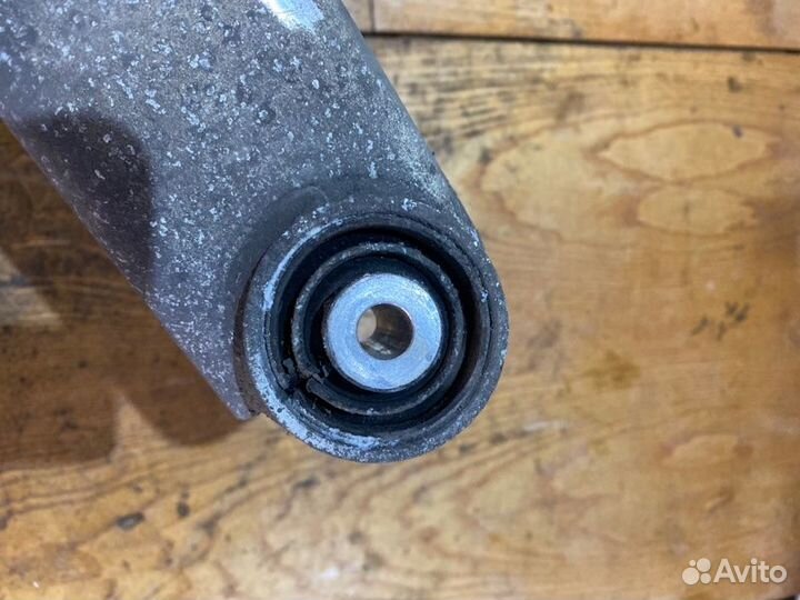 Рычаг подвески верхний задний правый Bmw 5 Е39