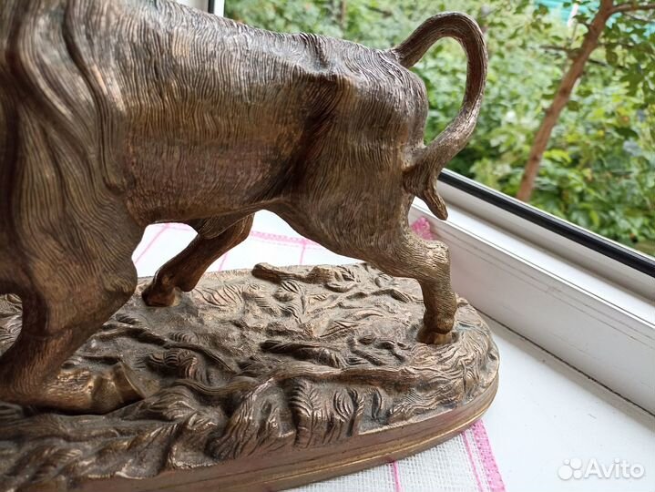 Бронза бык зубр каслинское литье модель