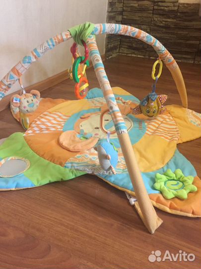 Развивающий коврик для малышей