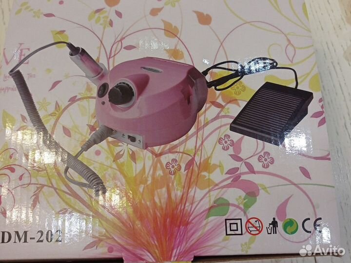 Машинка для маникюра и педикюра