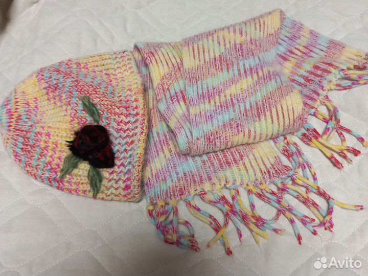 Шапка женская из ангоры