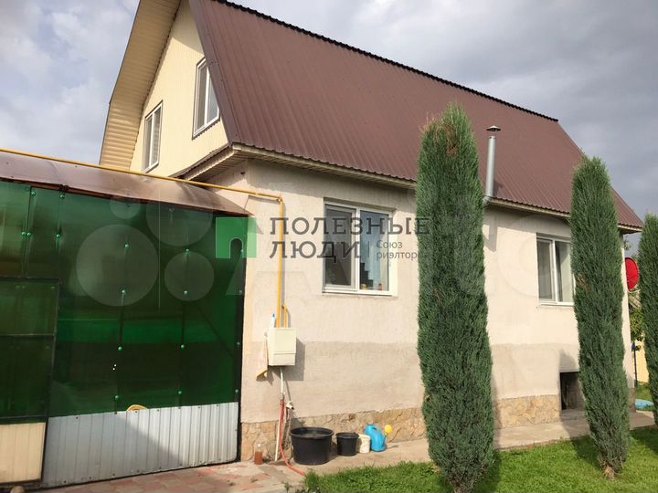 Дом 106 м² на участке 6 сот.