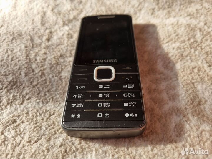 Samsung GT-S5610