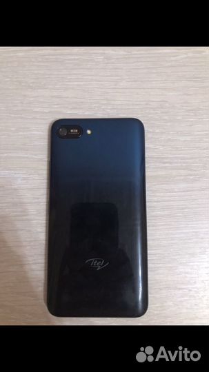 Телефон itel