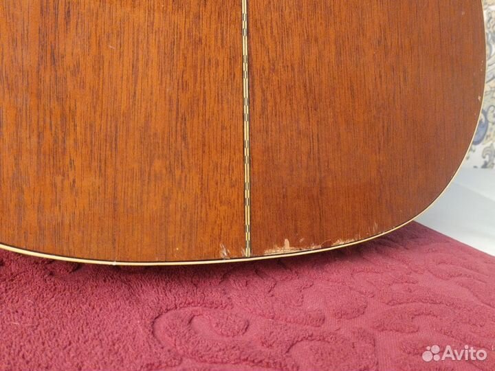 Акустическая гитара yamaha FG-200D