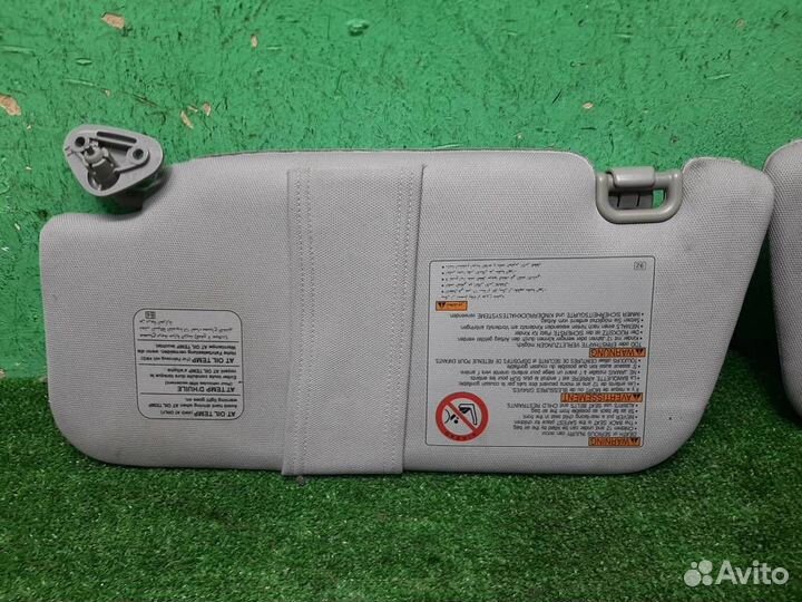 Козырек солнцезащитный (комплект) Subaru Forester