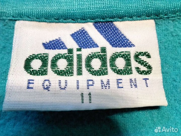 Костюм спортивный