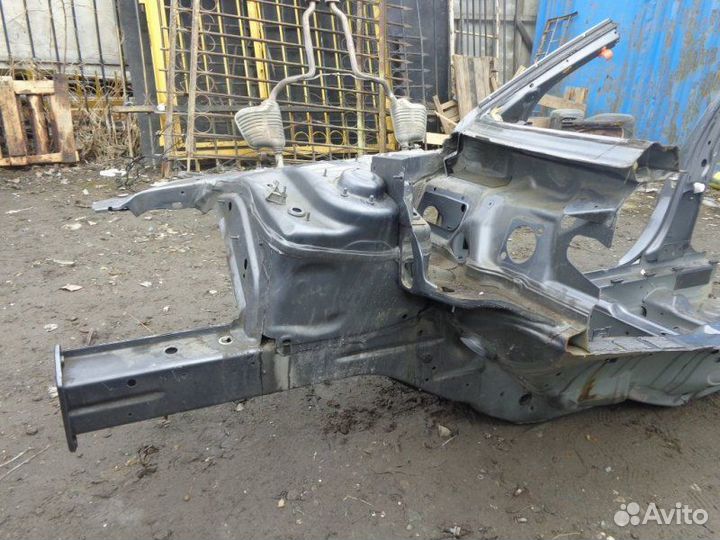 Лонжерон передний правый Audi A4 Allroad B8 CDN