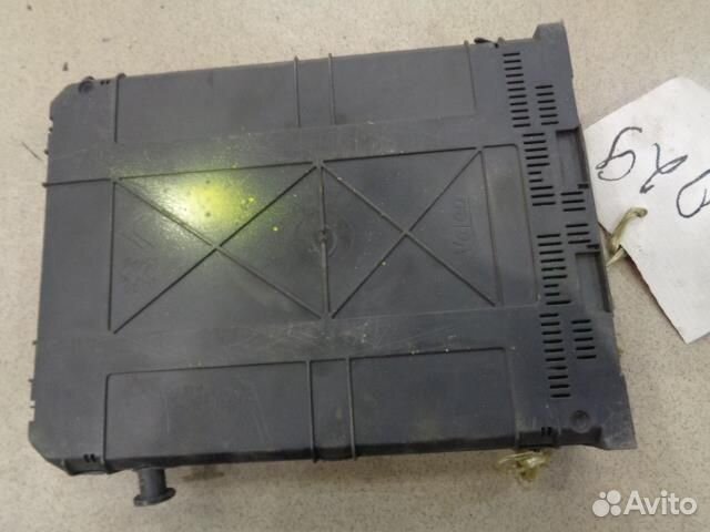 Блок предохранителей салонный Citroen C3 2009-2016