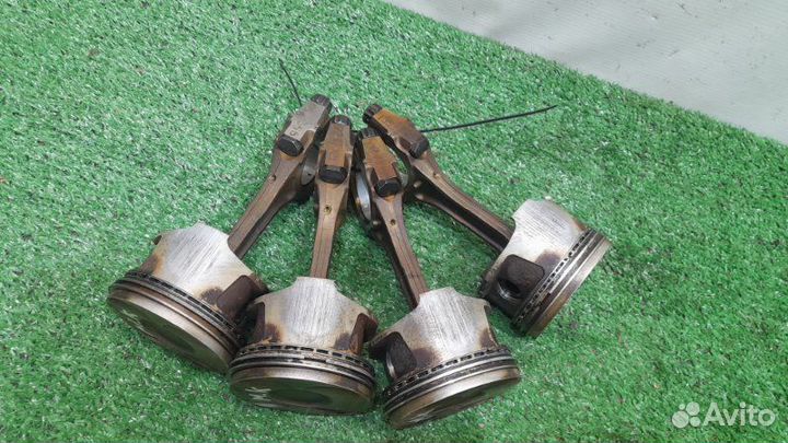 Поршень с шатуном Geely Mk 1.5 MR479 2011