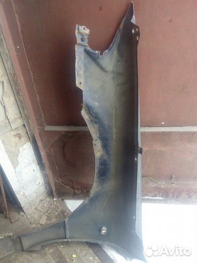 Крыло переднее правое Toyota Camri Gracia