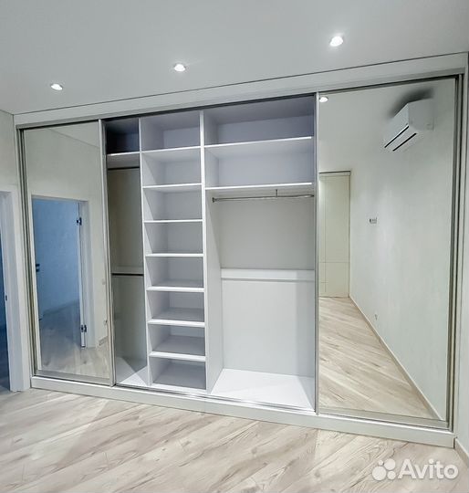 Шкаф на заказ под потолок