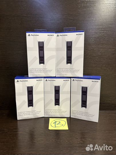 Зарядная станция dualsense для ps5 на 2 геймпада