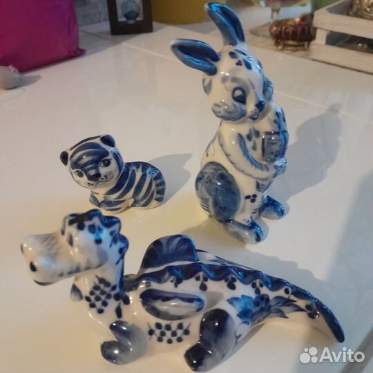 Статуэтки гжель