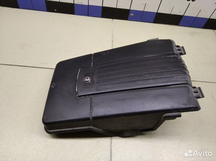 Крышка аккумулятора Octavia (A5 1Z) 2004-2013