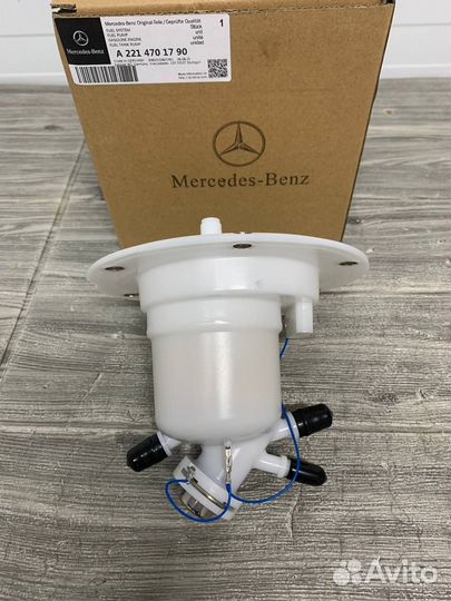 Топливный фильтр Mercedes W221 A2214701790