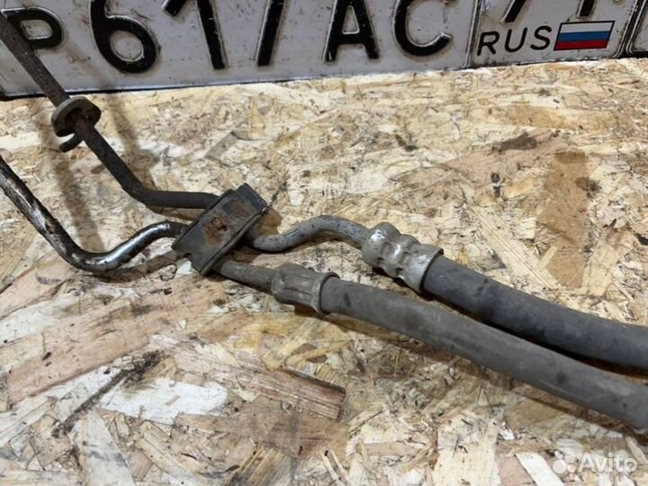 Трубка гур Ford Focus 2 седан 2.0 2008