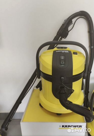 Моющий пылесос karcherSE4001