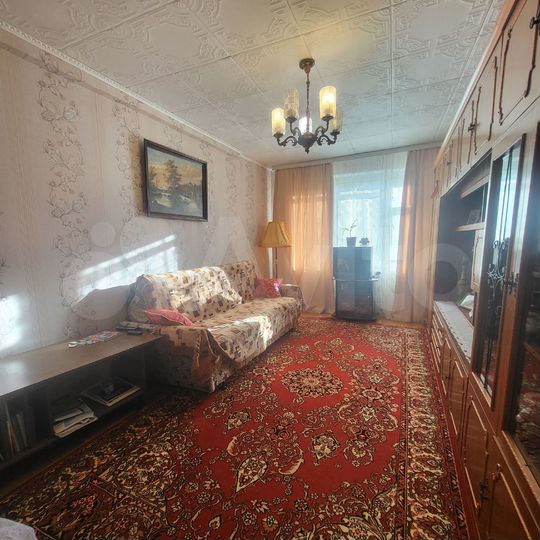 3-к. квартира, 70,3 м², 2/5 эт.