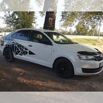 Skoda Rapid 1.6 MT, 2016, 130 000 км, с пробегом, цена 750 000 руб.