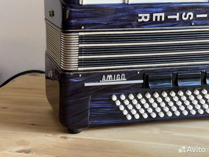 Аккордеон weltmeister amigo