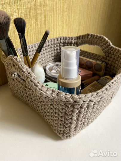 Корзинка из трикотажной пряжи (ручная работа)
