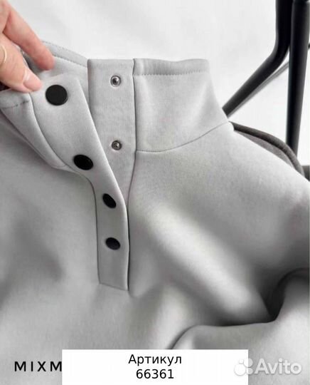 Костюм женский