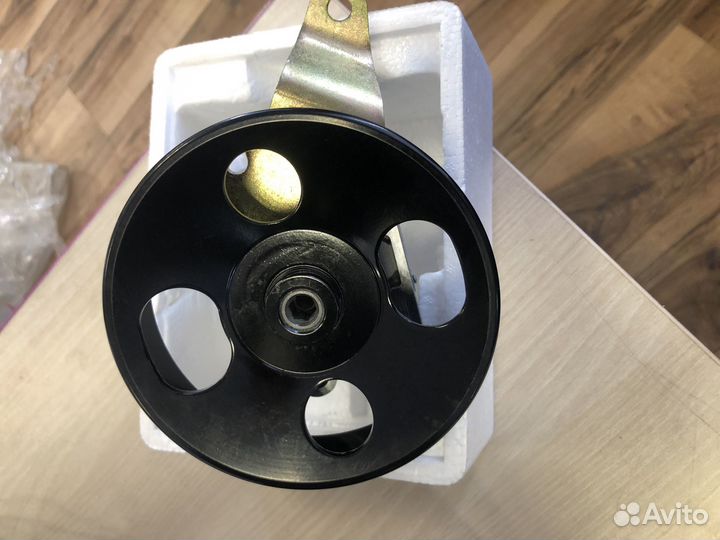 Насос гидроуслителя руля гур Nissan