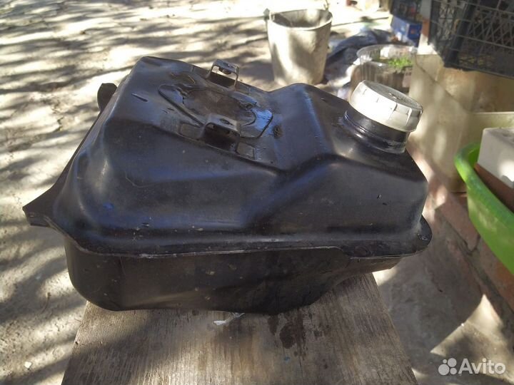 Топливный бак на скутер 3литра