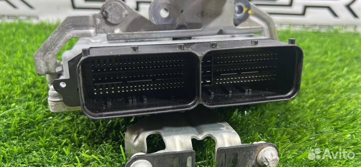 Блок управления двигателем Mercedes GLC 63 M177